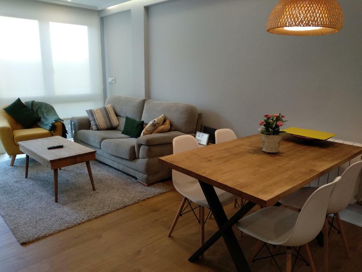 Apt Moderno céntrico y soleado Pontevedra Habitación foto